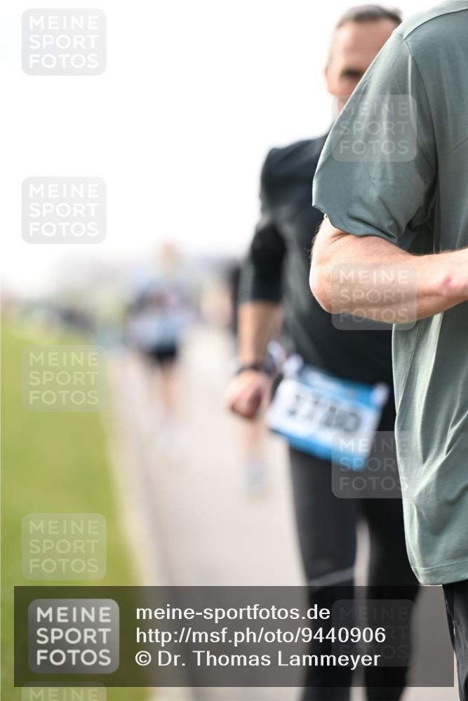 12.04.2026 - 45. Internationalen Wilhelmsburger Insellauf Dr. Thomas Lammeyer http://msf.ph/oto/9440906 12.04.2026 10:06:22 Laufen 1710 meine-sportfotos.de
