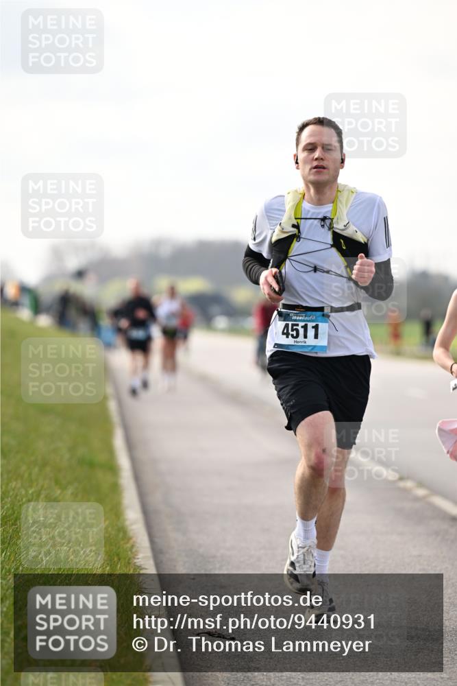 12.04.2026 - 45. Internationalen Wilhelmsburger Insellauf Dr. Thomas Lammeyer http://msf.ph/oto/9440931 12.04.2026 10:06:27 Laufen 4511 meine-sportfotos.de