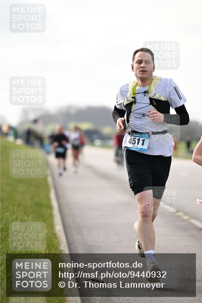 12.04.2026 - 45. Internationalen Wilhelmsburger Insellauf Dr. Thomas Lammeyer http://msf.ph/oto/9440932 12.04.2026 10:06:27 Laufen 4511 meine-sportfotos.de