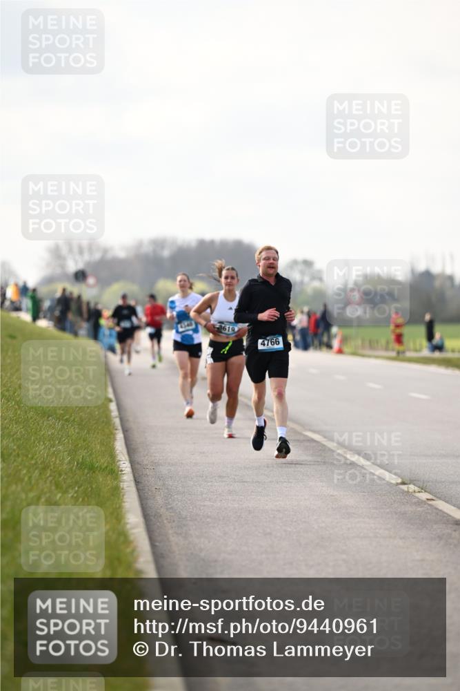 12.04.2026 - 45. Internationalen Wilhelmsburger Insellauf Dr. Thomas Lammeyer http://msf.ph/oto/9440961 12.04.2026 10:06:32 Laufen 3619, 4766 meine-sportfotos.de