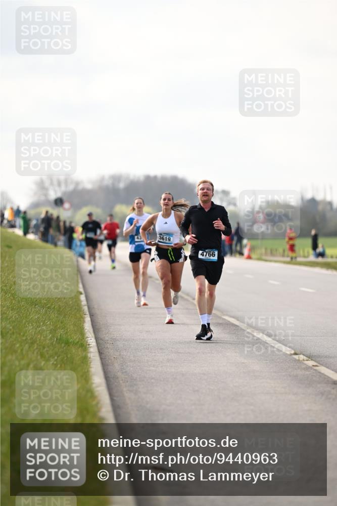 12.04.2026 - 45. Internationalen Wilhelmsburger Insellauf Dr. Thomas Lammeyer http://msf.ph/oto/9440963 12.04.2026 10:06:33 Laufen 3619, 4766 meine-sportfotos.de
