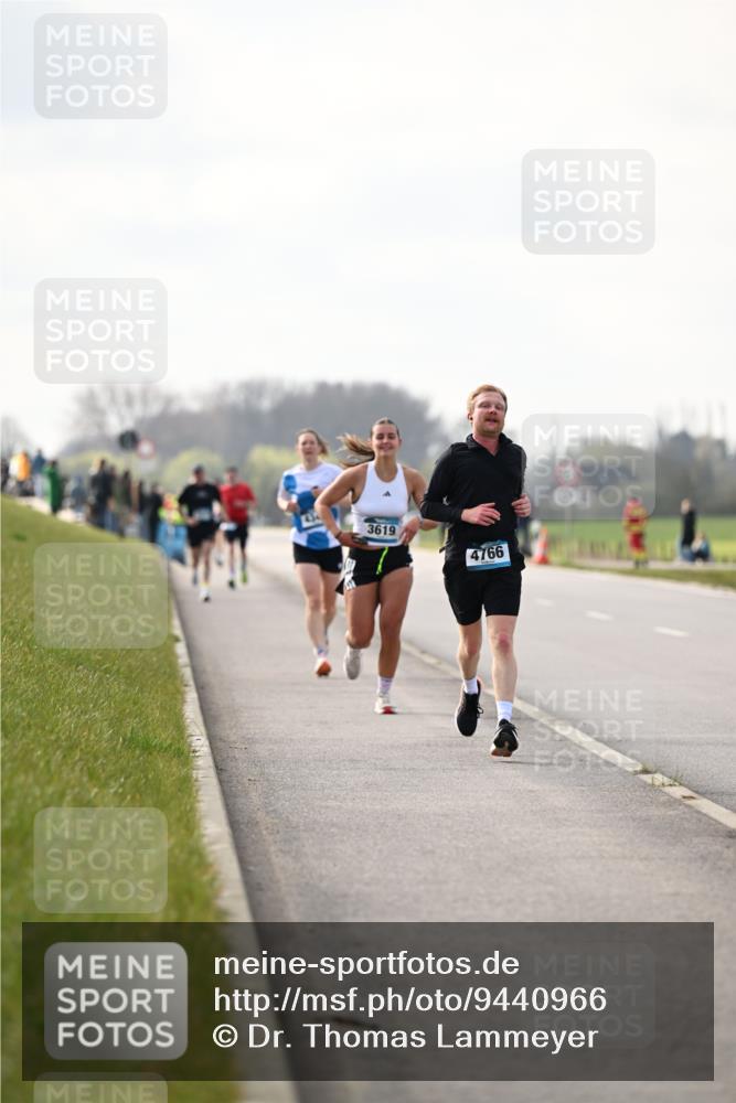 12.04.2026 - 45. Internationalen Wilhelmsburger Insellauf Dr. Thomas Lammeyer http://msf.ph/oto/9440966 12.04.2026 10:06:33 Laufen 434, 3619, 4766 meine-sportfotos.de