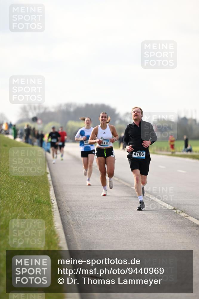 12.04.2026 - 45. Internationalen Wilhelmsburger Insellauf Dr. Thomas Lammeyer http://msf.ph/oto/9440969 12.04.2026 10:06:33 Laufen 619, 4766 meine-sportfotos.de