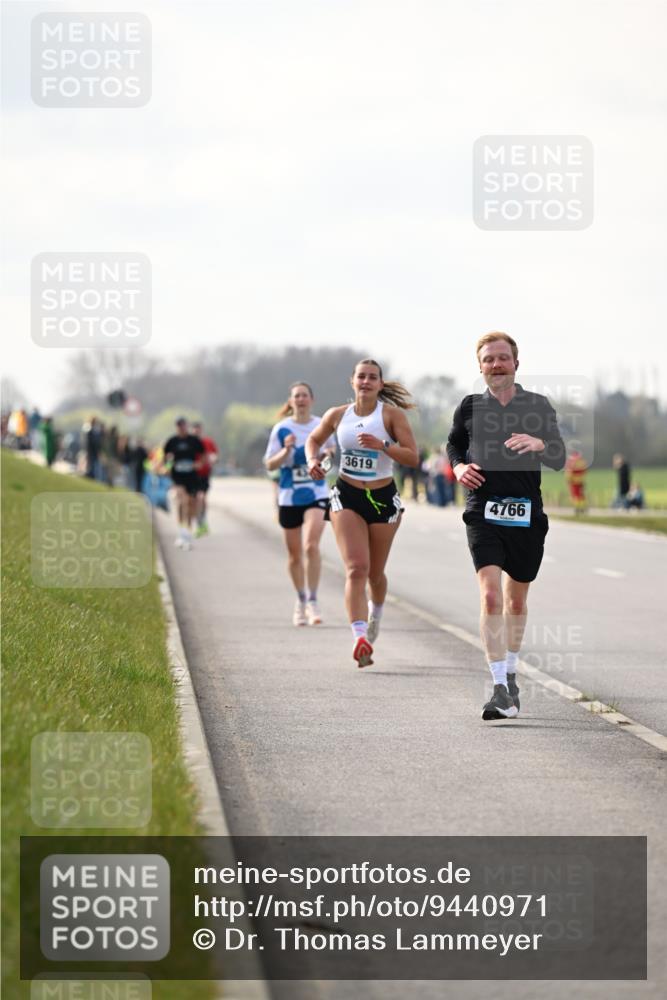 12.04.2026 - 45. Internationalen Wilhelmsburger Insellauf Dr. Thomas Lammeyer http://msf.ph/oto/9440971 12.04.2026 10:06:34 Laufen 3619, 4766 meine-sportfotos.de