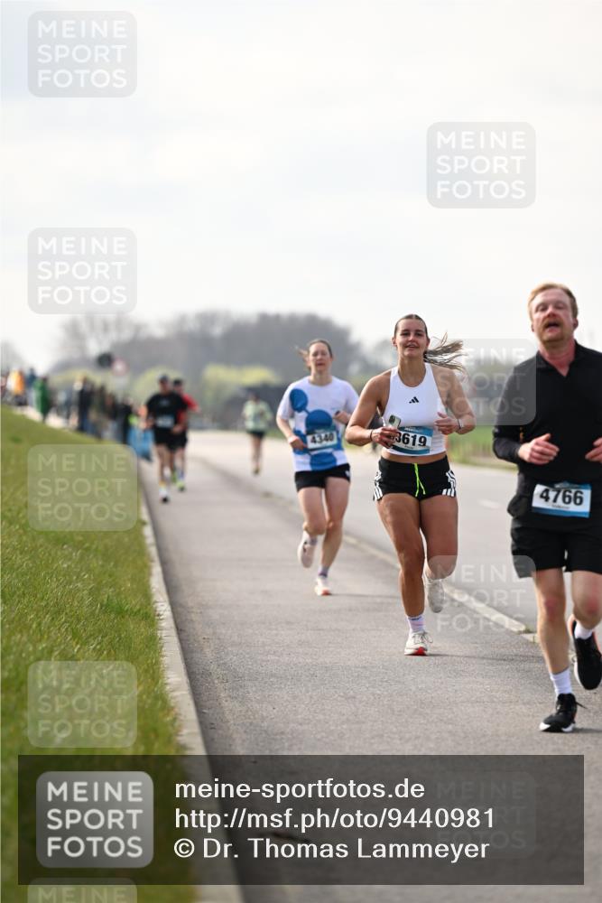 12.04.2026 - 45. Internationalen Wilhelmsburger Insellauf Dr. Thomas Lammeyer http://msf.ph/oto/9440981 12.04.2026 10:06:35 Laufen 4340, 3619, 4766 meine-sportfotos.de