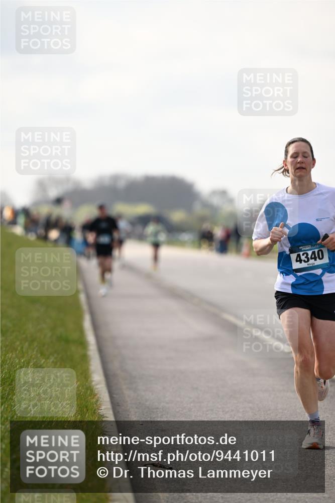 12.04.2026 - 45. Internationalen Wilhelmsburger Insellauf Dr. Thomas Lammeyer http://msf.ph/oto/9441011 12.04.2026 10:06:40 Laufen 4, 4340 meine-sportfotos.de