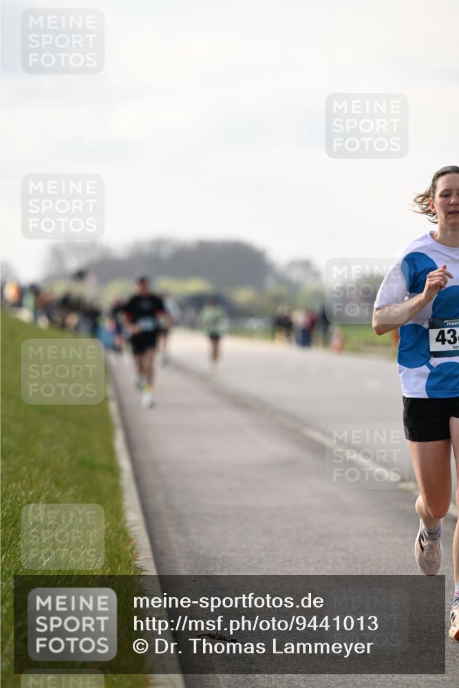 12.04.2026 - 45. Internationalen Wilhelmsburger Insellauf Dr. Thomas Lammeyer http://msf.ph/oto/9441013 12.04.2026 10:06:40 Laufen 45, 43 meine-sportfotos.de