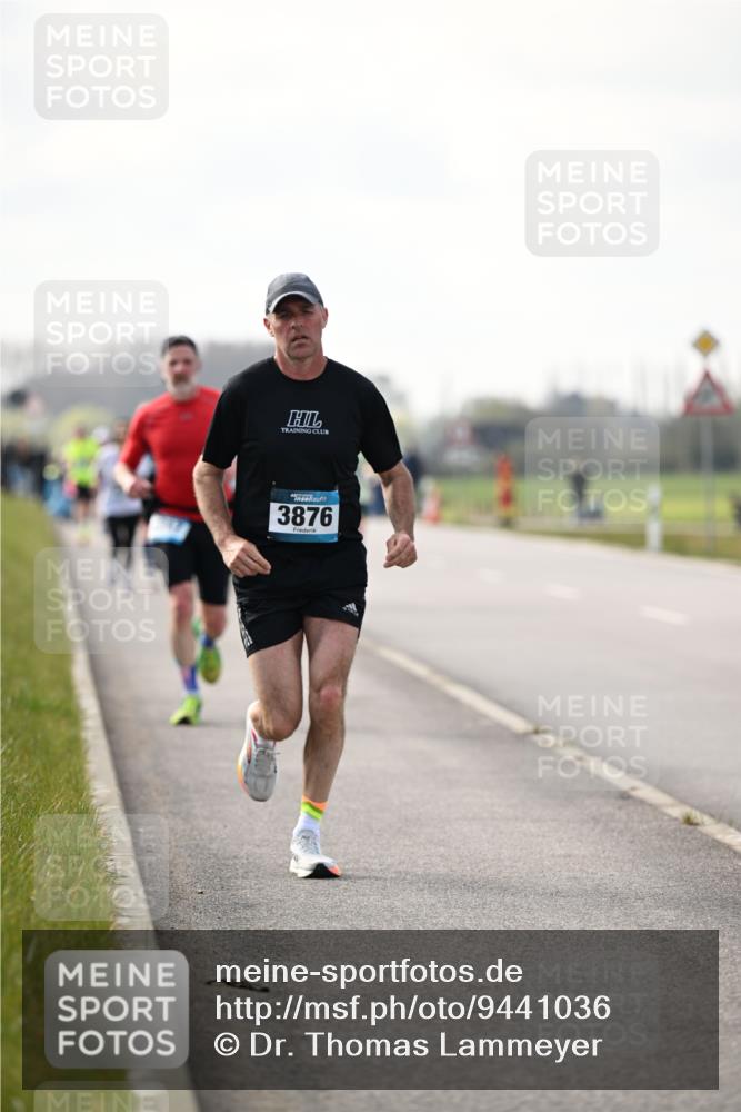 12.04.2026 - 45. Internationalen Wilhelmsburger Insellauf Dr. Thomas Lammeyer http://msf.ph/oto/9441036 12.04.2026 10:06:49 Laufen 3876 meine-sportfotos.de