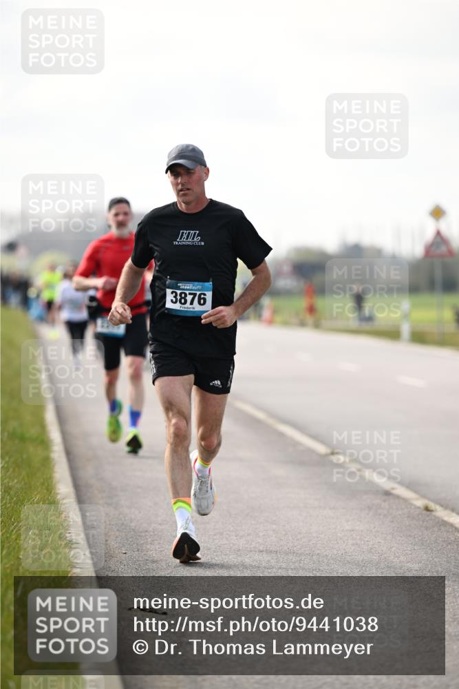 12.04.2026 - 45. Internationalen Wilhelmsburger Insellauf Dr. Thomas Lammeyer http://msf.ph/oto/9441038 12.04.2026 10:06:49 Laufen 3876 meine-sportfotos.de