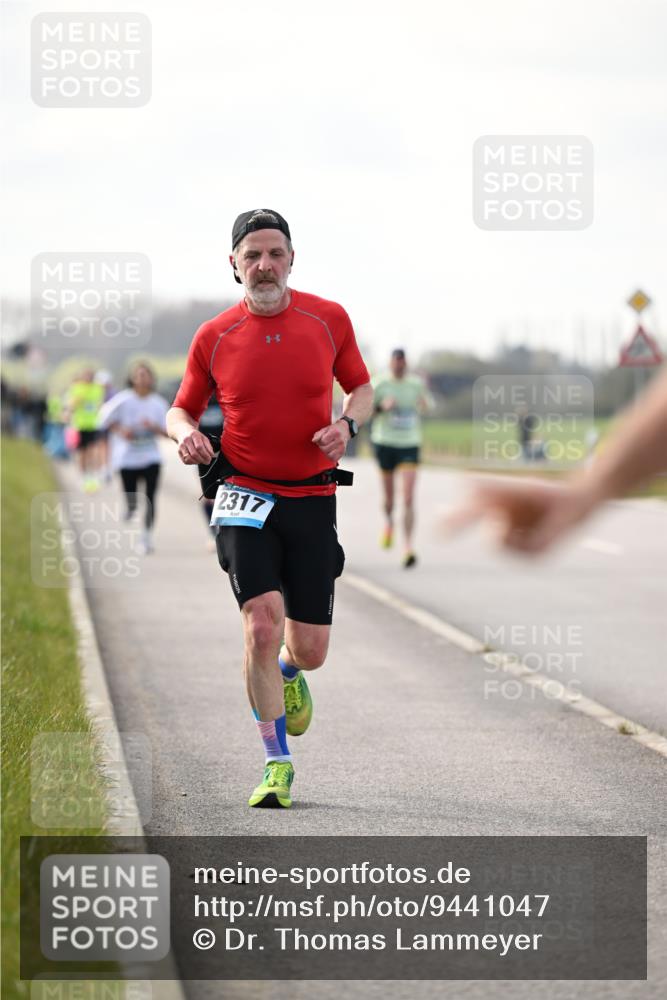 12.04.2026 - 45. Internationalen Wilhelmsburger Insellauf Dr. Thomas Lammeyer http://msf.ph/oto/9441047 12.04.2026 10:06:52 Laufen 2317 meine-sportfotos.de