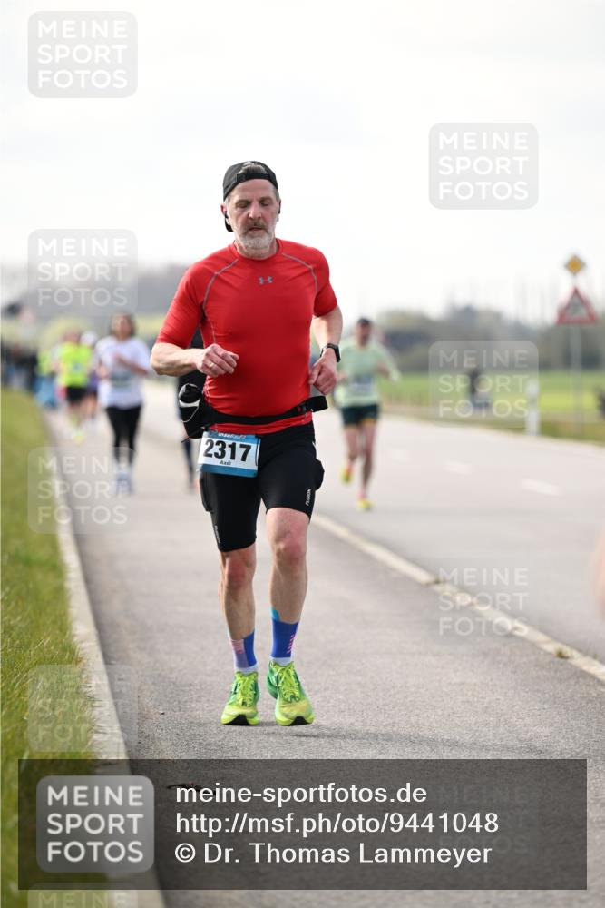 12.04.2026 - 45. Internationalen Wilhelmsburger Insellauf Dr. Thomas Lammeyer http://msf.ph/oto/9441048 12.04.2026 10:06:52 Laufen 2317 meine-sportfotos.de