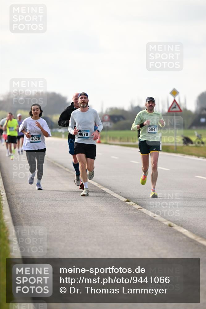 12.04.2026 - 45. Internationalen Wilhelmsburger Insellauf Dr. Thomas Lammeyer http://msf.ph/oto/9441066 12.04.2026 10:06:55 Laufen 4670, 4370, 5841 meine-sportfotos.de