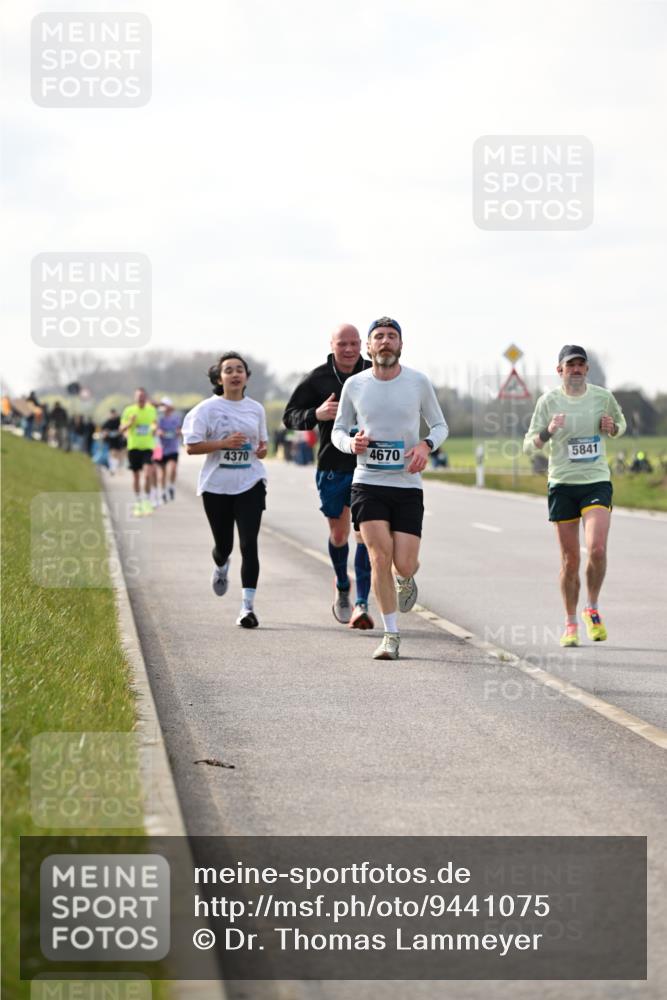 12.04.2026 - 45. Internationalen Wilhelmsburger Insellauf Dr. Thomas Lammeyer http://msf.ph/oto/9441075 12.04.2026 10:06:57 Laufen 5841, 4370, 4670 meine-sportfotos.de