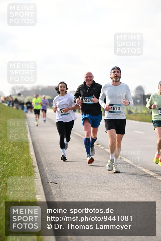 12.04.2026 - 45. Internationalen Wilhelmsburger Insellauf Dr. Thomas Lammeyer http://msf.ph/oto/9441081 12.04.2026 10:06:58 Laufen 5534, 4670, 5 meine-sportfotos.de