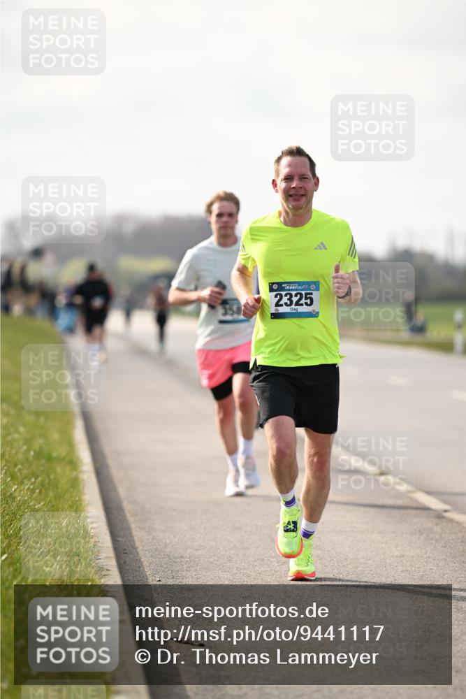 12.04.2026 - 45. Internationalen Wilhelmsburger Insellauf Dr. Thomas Lammeyer http://msf.ph/oto/9441117 12.04.2026 10:07:07 Laufen 2325 meine-sportfotos.de