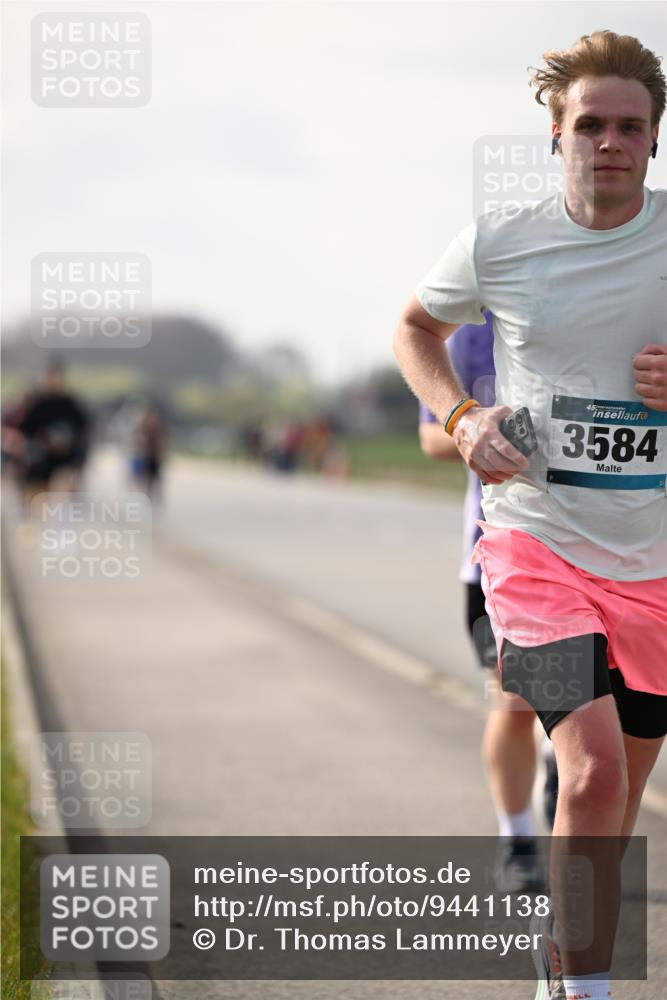 12.04.2026 - 45. Internationalen Wilhelmsburger Insellauf Dr. Thomas Lammeyer http://msf.ph/oto/9441138 12.04.2026 10:07:10 Laufen 45, 3584 meine-sportfotos.de