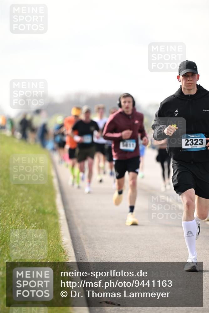 12.04.2026 - 45. Internationalen Wilhelmsburger Insellauf Dr. Thomas Lammeyer http://msf.ph/oto/9441163 12.04.2026 10:07:19 Laufen 5411, 2323 meine-sportfotos.de