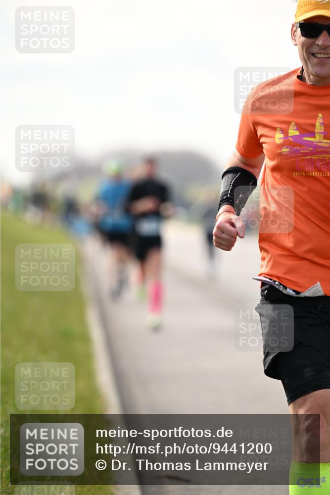 12.04.2026 - 45. Internationalen Wilhelmsburger Insellauf Dr. Thomas Lammeyer http://msf.ph/oto/9441200 12.04.2026 10:07:28 Laufen 1 meine-sportfotos.de