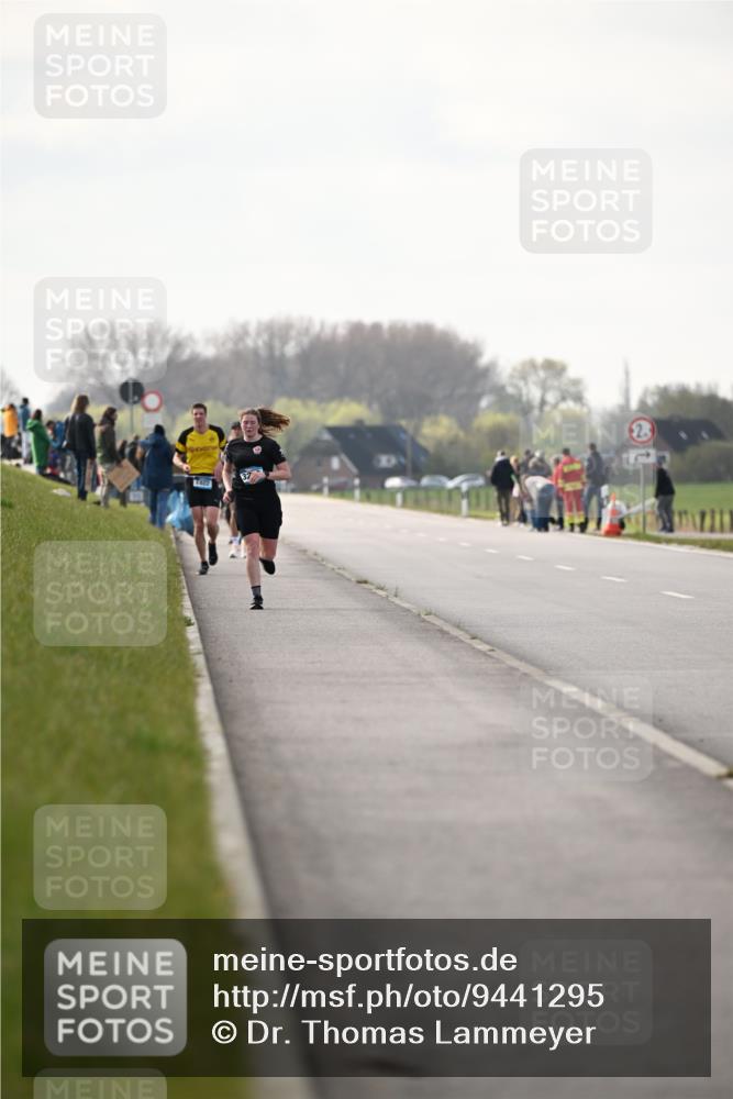 12.04.2026 - 45. Internationalen Wilhelmsburger Insellauf Dr. Thomas Lammeyer http://msf.ph/oto/9441295 12.04.2026 10:07:47 Laufen 2, 2402 meine-sportfotos.de