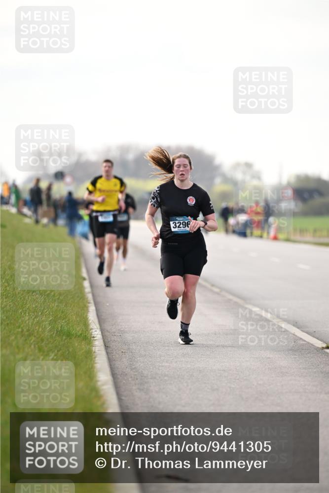 12.04.2026 - 45. Internationalen Wilhelmsburger Insellauf Dr. Thomas Lammeyer http://msf.ph/oto/9441305 12.04.2026 10:07:56 Laufen 3296 meine-sportfotos.de