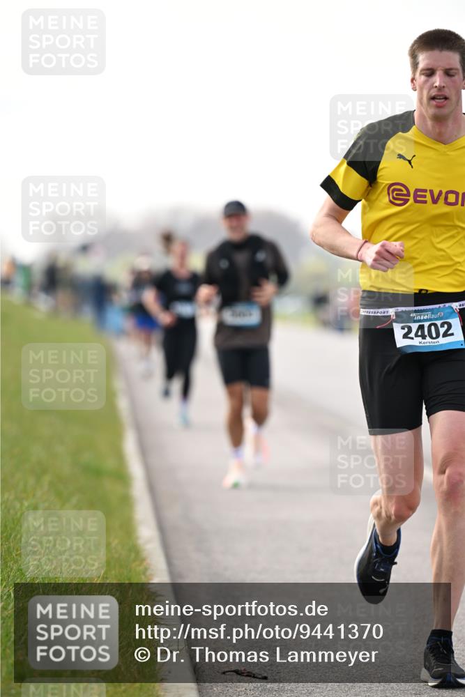 12.04.2026 - 45. Internationalen Wilhelmsburger Insellauf Dr. Thomas Lammeyer http://msf.ph/oto/9441370 12.04.2026 10:08:06 Laufen 2402 meine-sportfotos.de