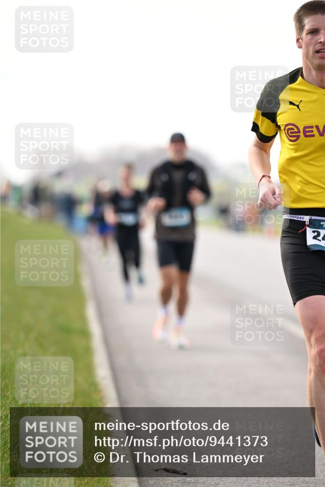 12.04.2026 - 45. Internationalen Wilhelmsburger Insellauf Dr. Thomas Lammeyer http://msf.ph/oto/9441373 12.04.2026 10:08:06 Laufen 45, 24 meine-sportfotos.de