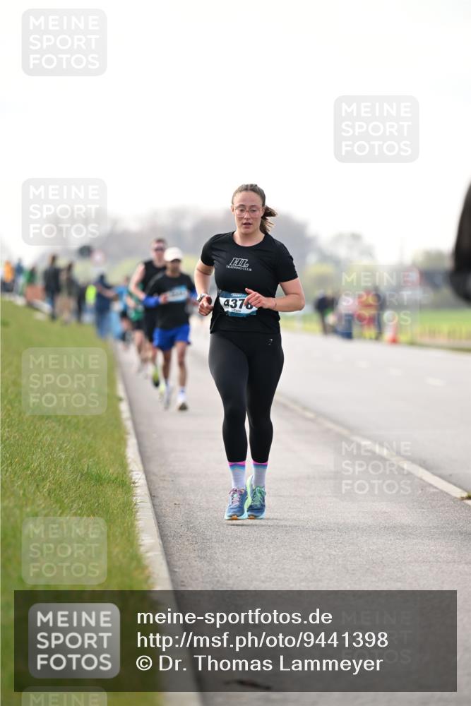 12.04.2026 - 45. Internationalen Wilhelmsburger Insellauf Dr. Thomas Lammeyer http://msf.ph/oto/9441398 12.04.2026 10:08:10 Laufen 4378 meine-sportfotos.de