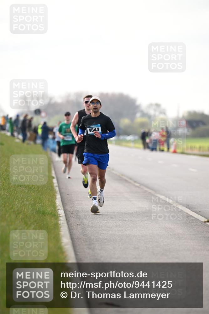 12.04.2026 - 45. Internationalen Wilhelmsburger Insellauf Dr. Thomas Lammeyer http://msf.ph/oto/9441425 12.04.2026 10:08:15 Laufen 4844 meine-sportfotos.de