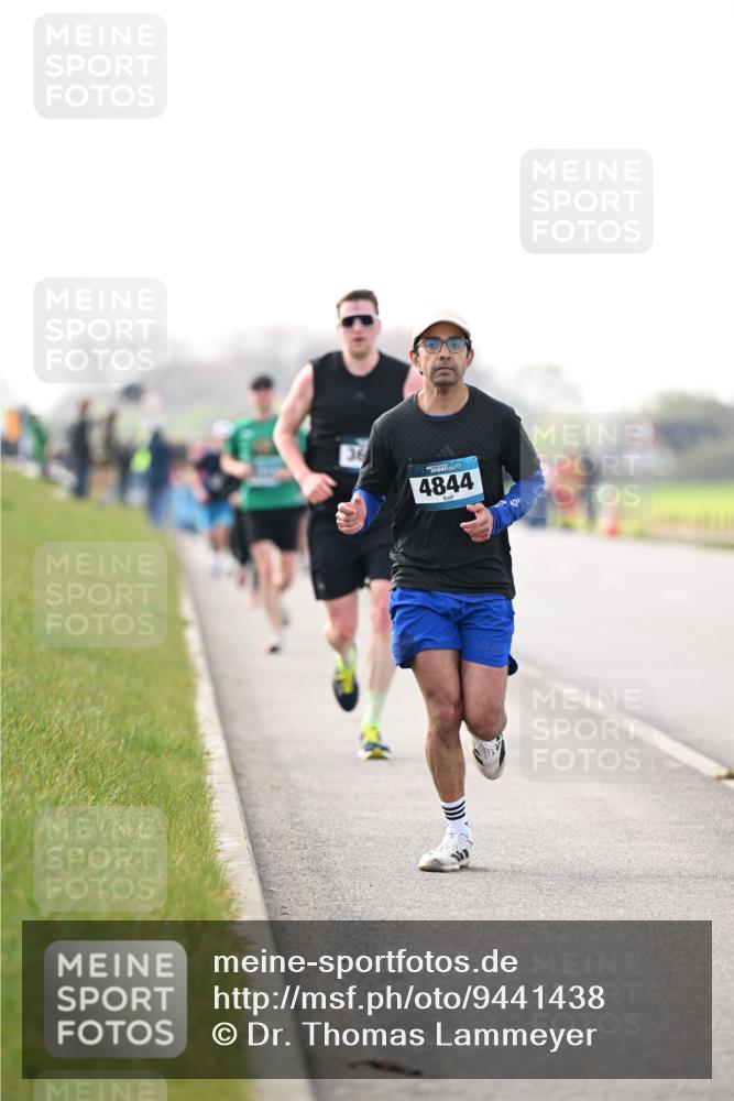 12.04.2026 - 45. Internationalen Wilhelmsburger Insellauf Dr. Thomas Lammeyer http://msf.ph/oto/9441438 12.04.2026 10:08:17 Laufen 36, 4844 meine-sportfotos.de