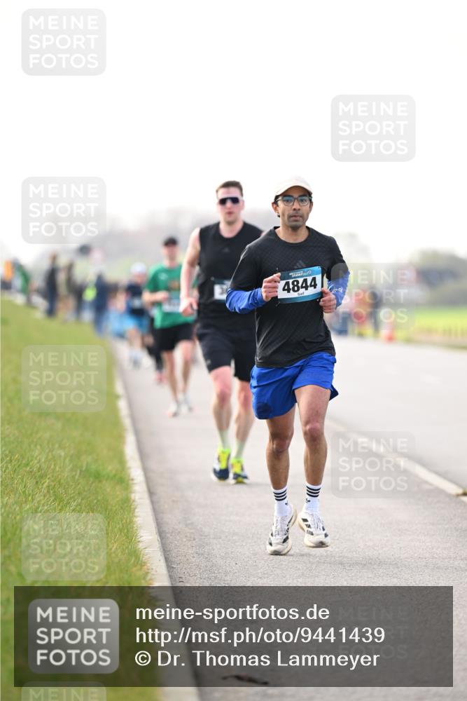 12.04.2026 - 45. Internationalen Wilhelmsburger Insellauf Dr. Thomas Lammeyer http://msf.ph/oto/9441439 12.04.2026 10:08:17 Laufen 4844 meine-sportfotos.de