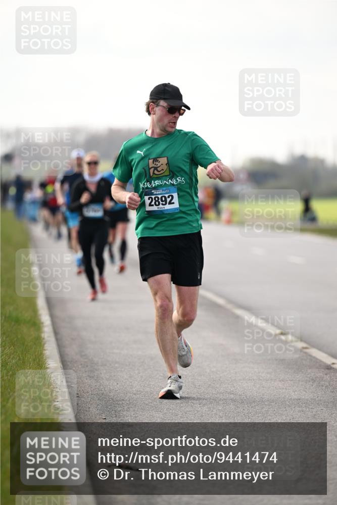 12.04.2026 - 45. Internationalen Wilhelmsburger Insellauf Dr. Thomas Lammeyer http://msf.ph/oto/9441474 12.04.2026 10:08:24 Laufen 2892 meine-sportfotos.de