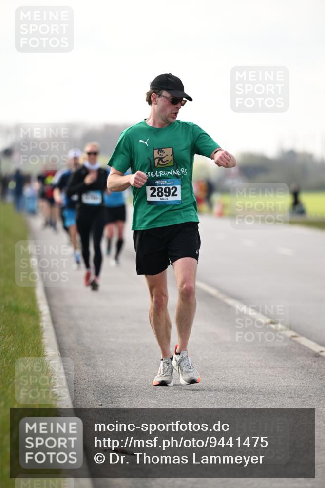 12.04.2026 - 45. Internationalen Wilhelmsburger Insellauf Dr. Thomas Lammeyer http://msf.ph/oto/9441475 12.04.2026 10:08:24 Laufen 2892 meine-sportfotos.de