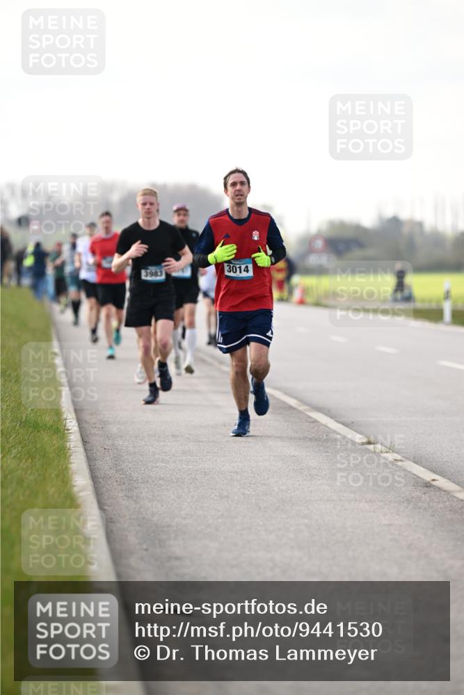 12.04.2026 - 45. Internationalen Wilhelmsburger Insellauf Dr. Thomas Lammeyer http://msf.ph/oto/9441530 12.04.2026 10:08:38 Laufen 3014, 3983 meine-sportfotos.de