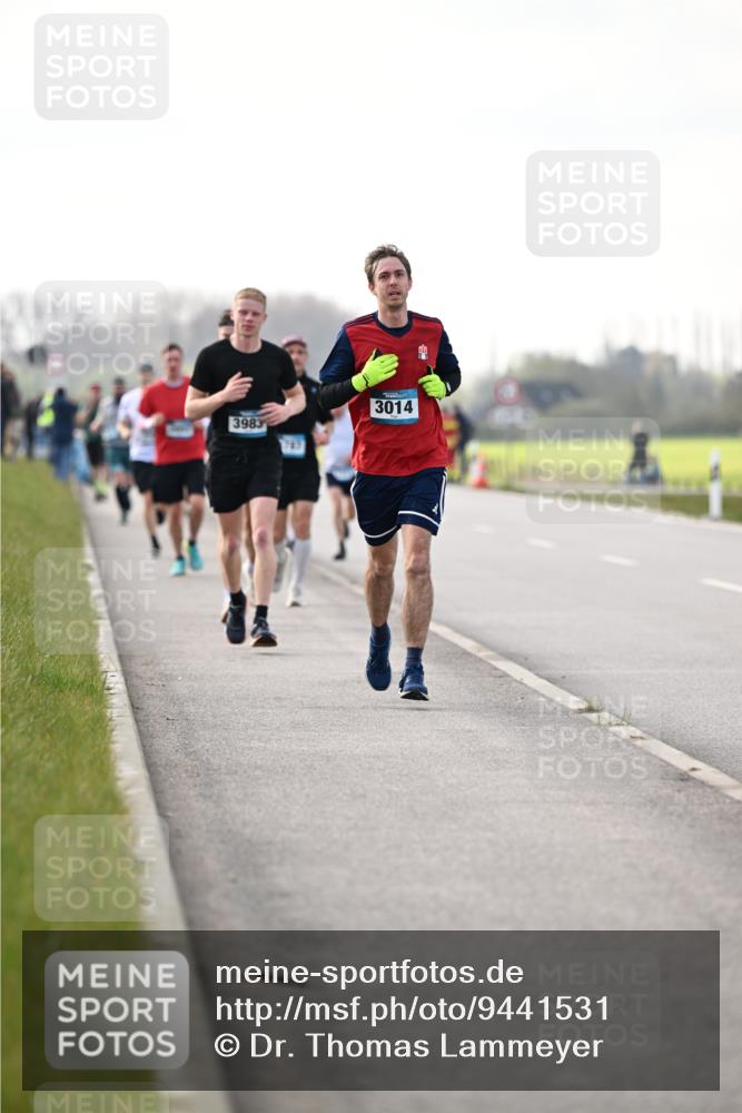 12.04.2026 - 45. Internationalen Wilhelmsburger Insellauf Dr. Thomas Lammeyer http://msf.ph/oto/9441531 12.04.2026 10:08:38 Laufen 3983, 3014 meine-sportfotos.de