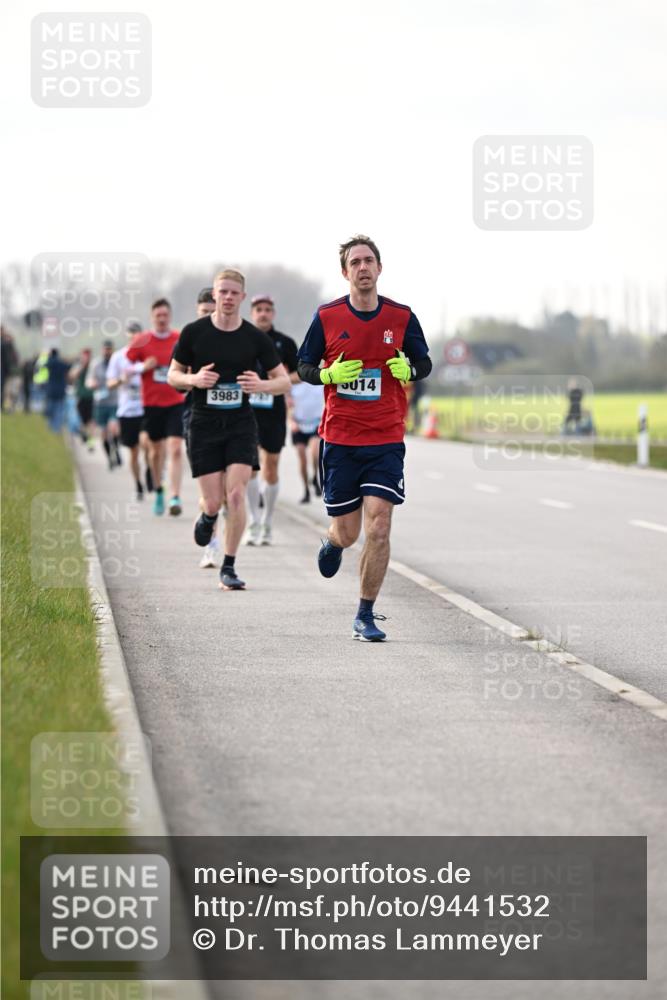 12.04.2026 - 45. Internationalen Wilhelmsburger Insellauf Dr. Thomas Lammeyer http://msf.ph/oto/9441532 12.04.2026 10:08:38 Laufen 014, 3983 meine-sportfotos.de