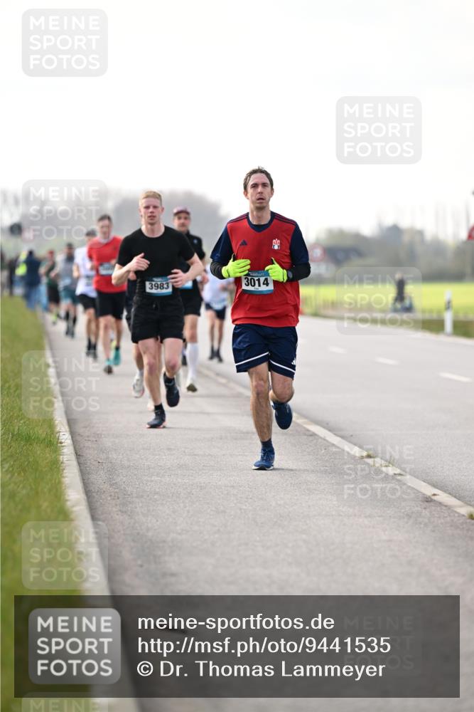 12.04.2026 - 45. Internationalen Wilhelmsburger Insellauf Dr. Thomas Lammeyer http://msf.ph/oto/9441535 12.04.2026 10:08:38 Laufen 3983, 3014 meine-sportfotos.de