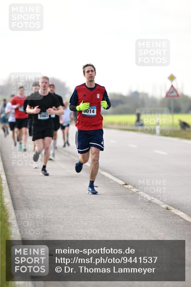 12.04.2026 - 45. Internationalen Wilhelmsburger Insellauf Dr. Thomas Lammeyer http://msf.ph/oto/9441537 12.04.2026 10:08:39 Laufen 3014, 3983 meine-sportfotos.de