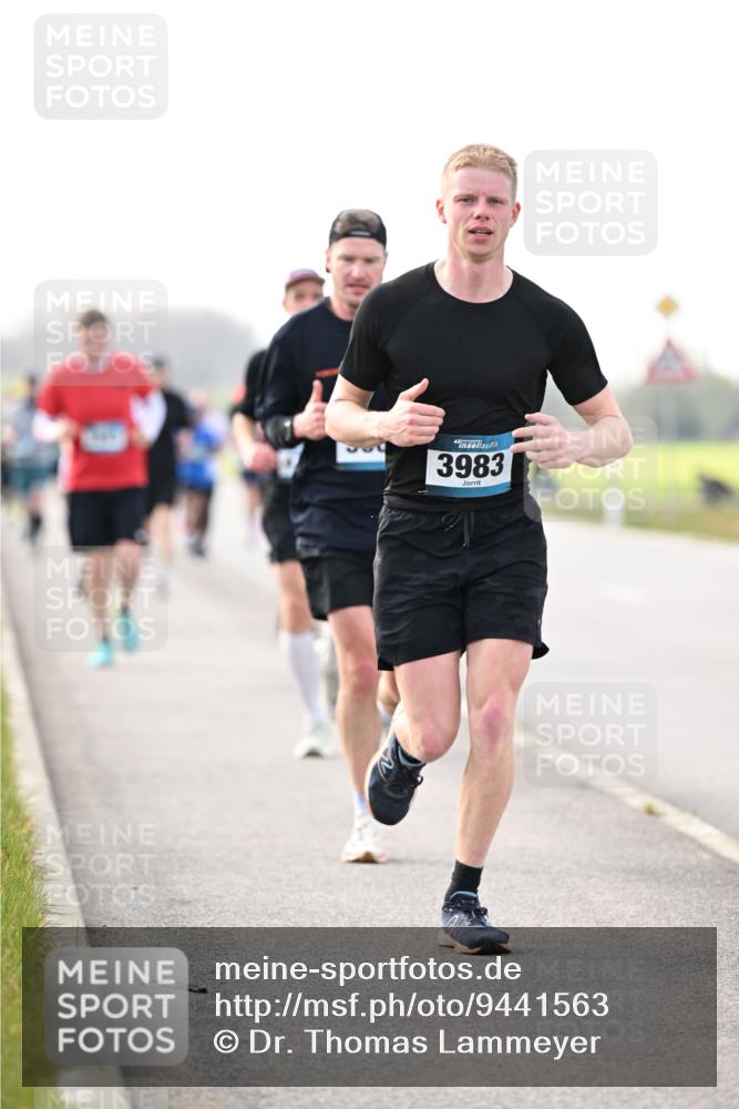 12.04.2026 - 45. Internationalen Wilhelmsburger Insellauf Dr. Thomas Lammeyer http://msf.ph/oto/9441563 12.04.2026 10:08:43 Laufen 3983 meine-sportfotos.de