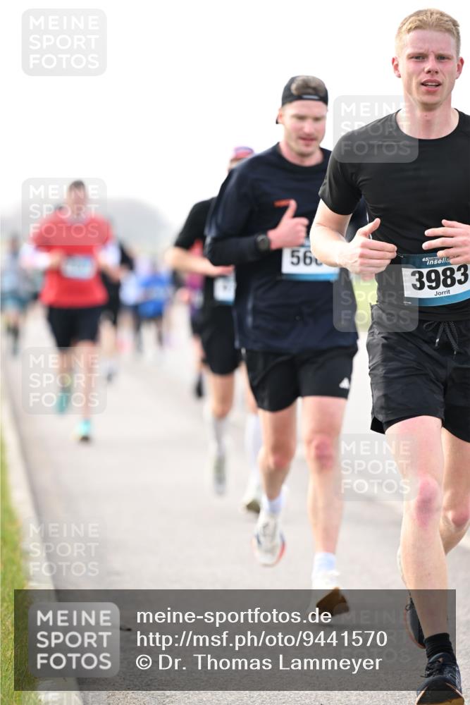 12.04.2026 - 45. Internationalen Wilhelmsburger Insellauf Dr. Thomas Lammeyer http://msf.ph/oto/9441570 12.04.2026 10:08:44 Laufen 56, 45, 3983 meine-sportfotos.de