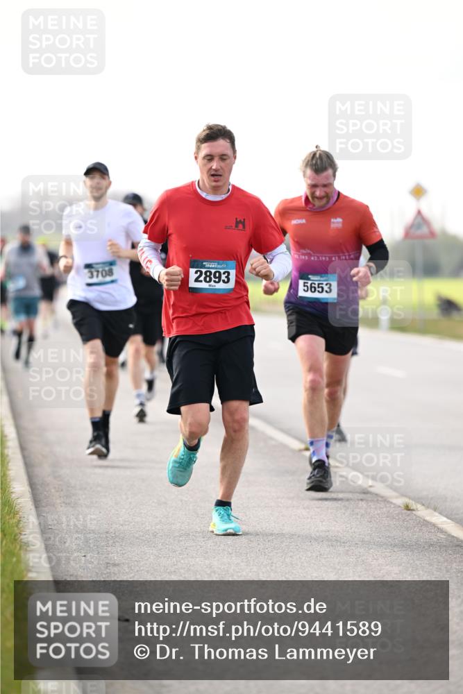 12.04.2026 - 45. Internationalen Wilhelmsburger Insellauf Dr. Thomas Lammeyer http://msf.ph/oto/9441589 12.04.2026 10:08:47 Laufen 3708, 2893, 5653 meine-sportfotos.de