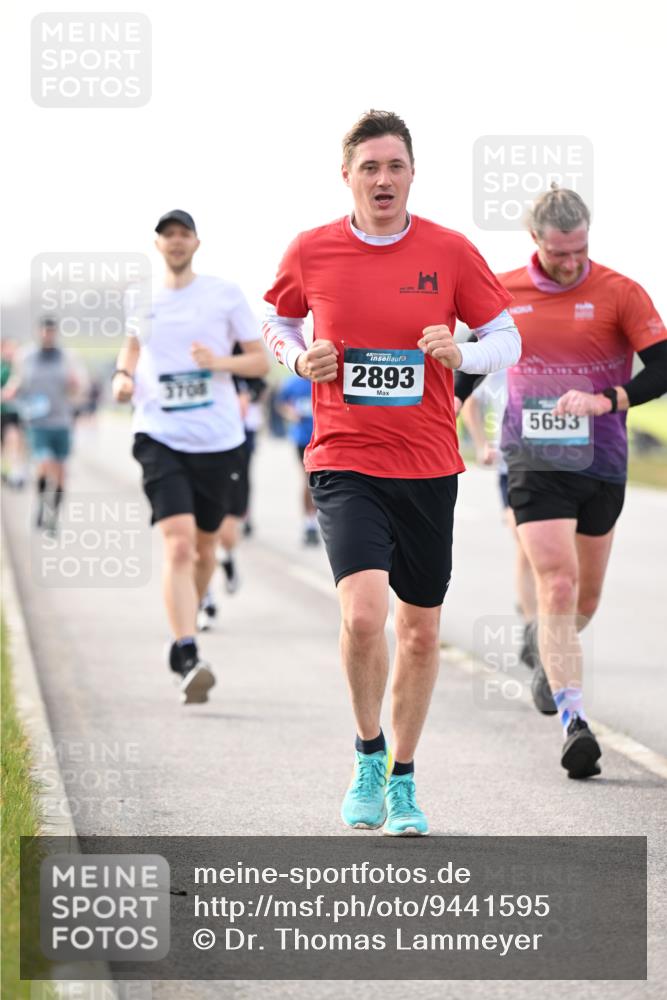 12.04.2026 - 45. Internationalen Wilhelmsburger Insellauf Dr. Thomas Lammeyer http://msf.ph/oto/9441595 12.04.2026 10:08:48 Laufen 1892, 3706, 2893, 43, 193, 42, 4, 5653 meine-sportfotos.de