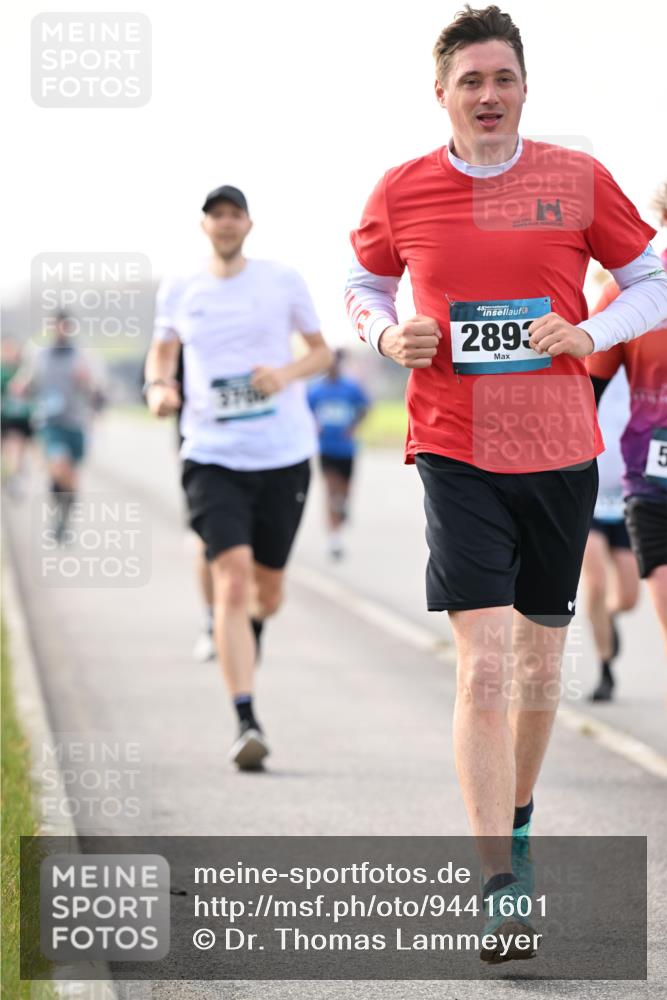 12.04.2026 - 45. Internationalen Wilhelmsburger Insellauf Dr. Thomas Lammeyer http://msf.ph/oto/9441601 12.04.2026 10:08:48 Laufen 45, 2893, 5 meine-sportfotos.de