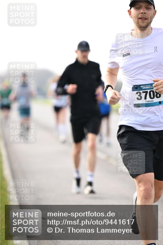 12.04.2026 - 45. Internationalen Wilhelmsburger Insellauf Dr. Thomas Lammeyer http://msf.ph/oto/9441617 12.04.2026 10:08:51 Laufen 45, 3708 meine-sportfotos.de