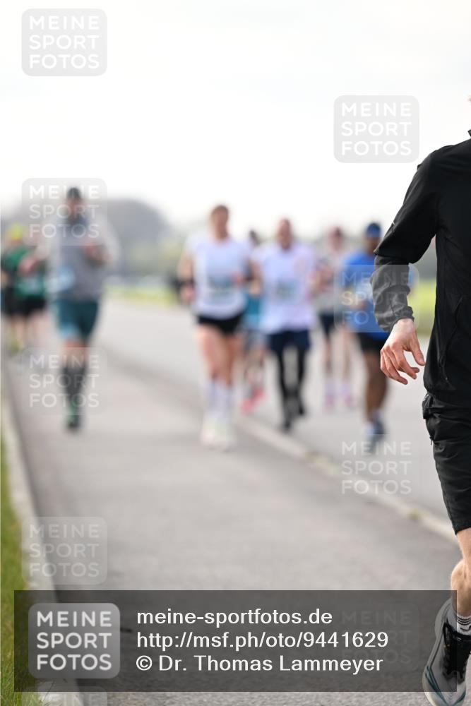 12.04.2026 - 45. Internationalen Wilhelmsburger Insellauf Dr. Thomas Lammeyer http://msf.ph/oto/9441629 12.04.2026 10:08:52 Laufen  meine-sportfotos.de