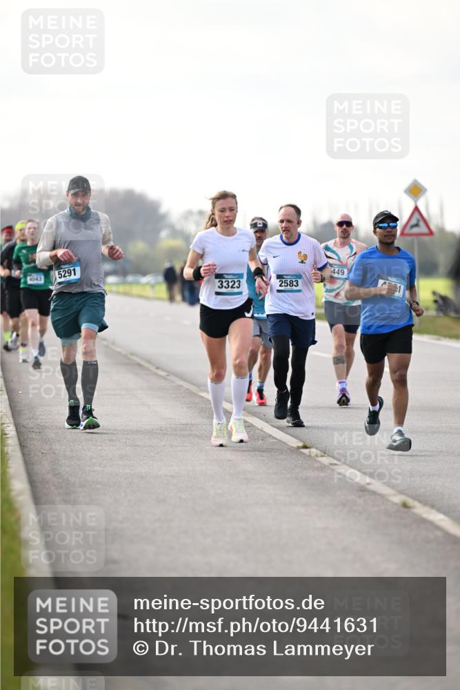 12.04.2026 - 45. Internationalen Wilhelmsburger Insellauf Dr. Thomas Lammeyer http://msf.ph/oto/9441631 12.04.2026 10:08:53 Laufen 6543, 5291, 3323, 2583, 1449 meine-sportfotos.de