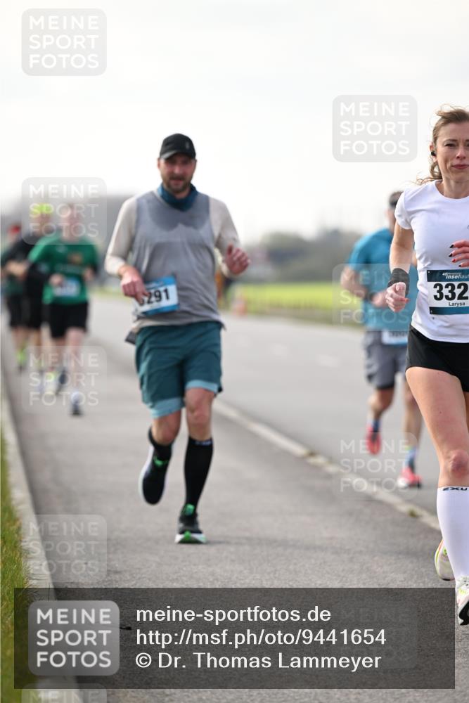 12.04.2026 - 45. Internationalen Wilhelmsburger Insellauf Dr. Thomas Lammeyer http://msf.ph/oto/9441654 12.04.2026 10:08:56 Laufen 291, 332 meine-sportfotos.de