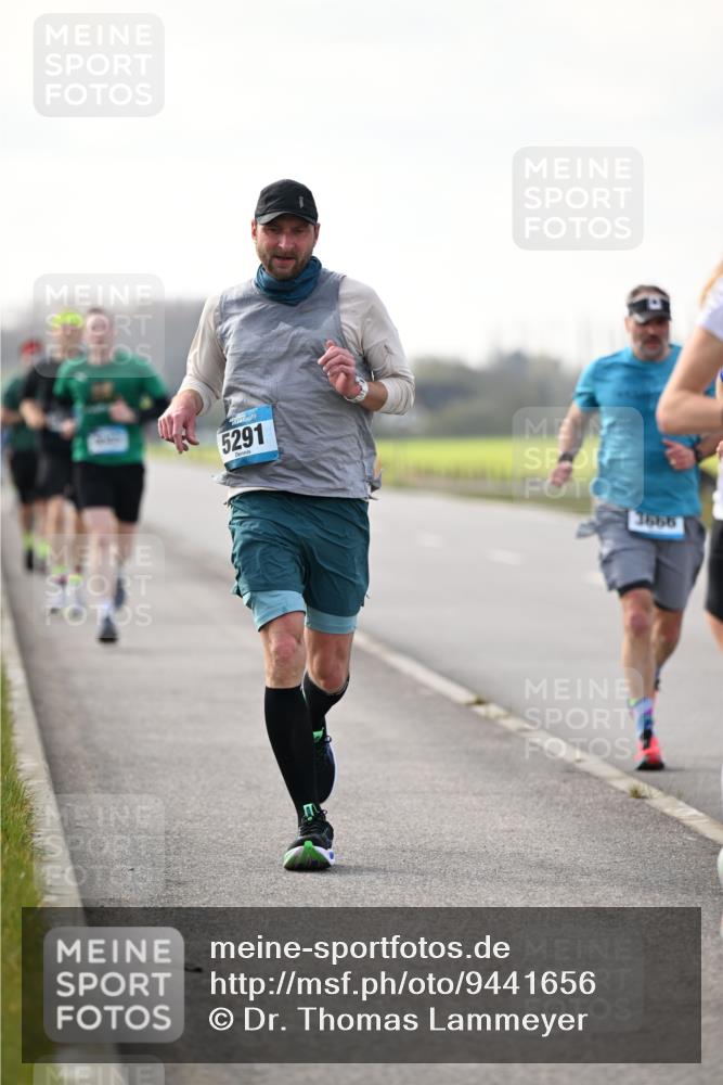12.04.2026 - 45. Internationalen Wilhelmsburger Insellauf Dr. Thomas Lammeyer http://msf.ph/oto/9441656 12.04.2026 10:08:56 Laufen 5291, 1666 meine-sportfotos.de