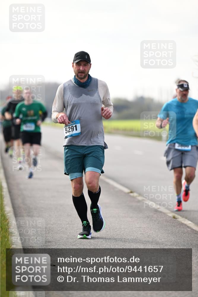 12.04.2026 - 45. Internationalen Wilhelmsburger Insellauf Dr. Thomas Lammeyer http://msf.ph/oto/9441657 12.04.2026 10:08:56 Laufen 5291, 3000 meine-sportfotos.de