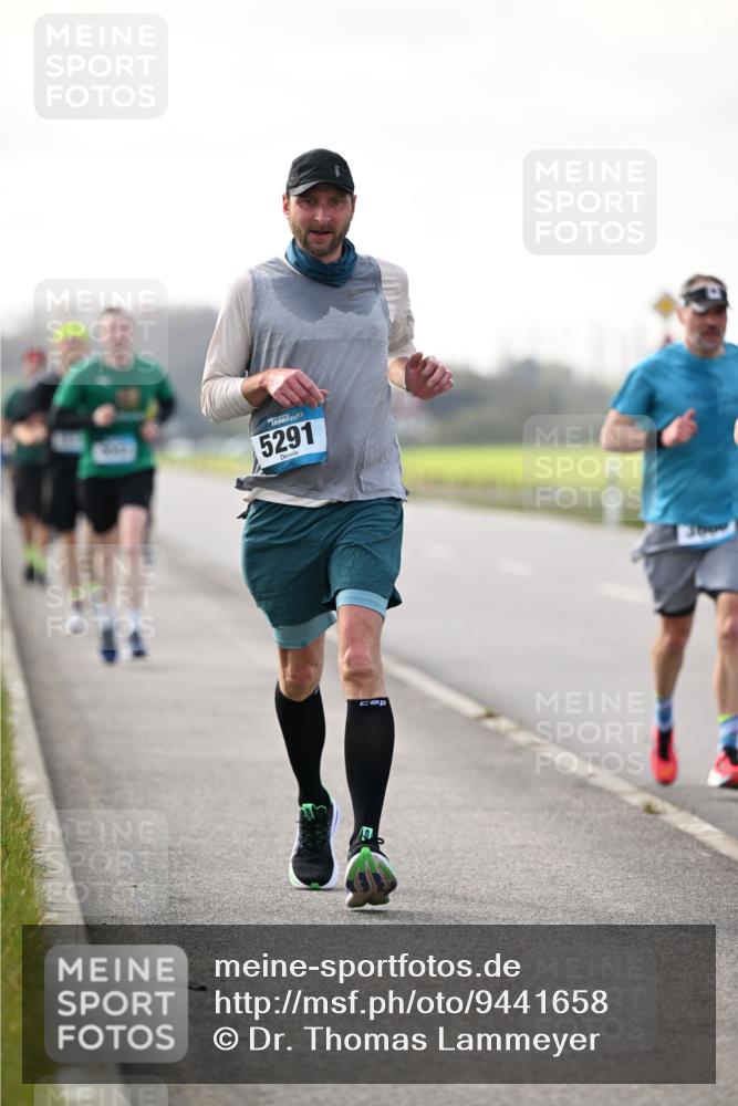 12.04.2026 - 45. Internationalen Wilhelmsburger Insellauf Dr. Thomas Lammeyer http://msf.ph/oto/9441658 12.04.2026 10:08:57 Laufen 5291 meine-sportfotos.de