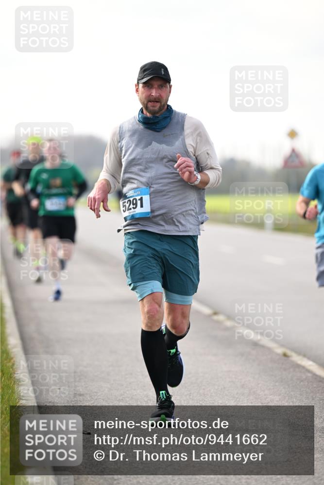 12.04.2026 - 45. Internationalen Wilhelmsburger Insellauf Dr. Thomas Lammeyer http://msf.ph/oto/9441662 12.04.2026 10:08:57 Laufen 5291 meine-sportfotos.de